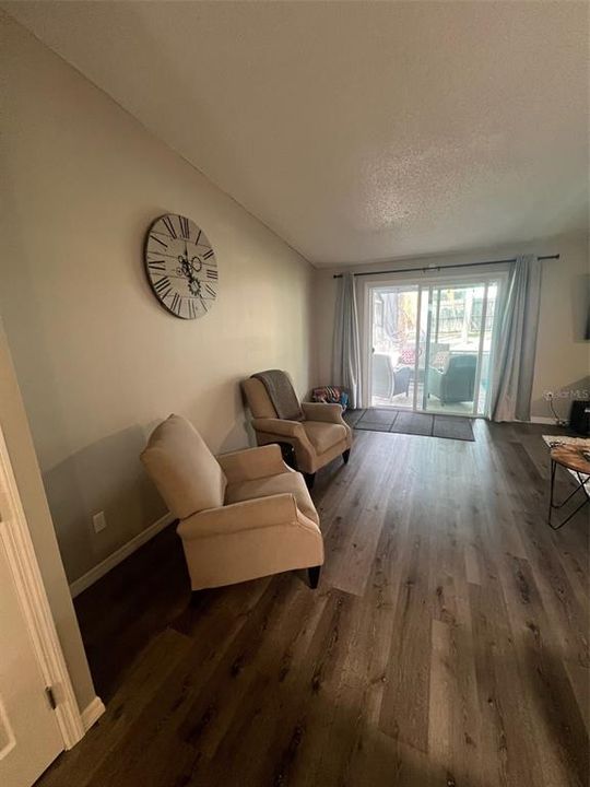 For Rent: $3,000 (3 beds, 2 baths, 1410 Square Feet)