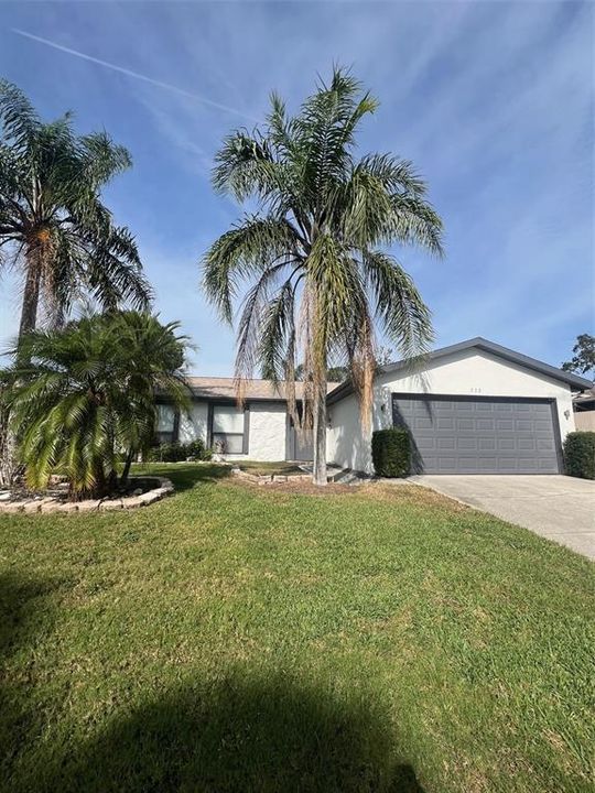 For Rent: $3,000 (3 beds, 2 baths, 1410 Square Feet)