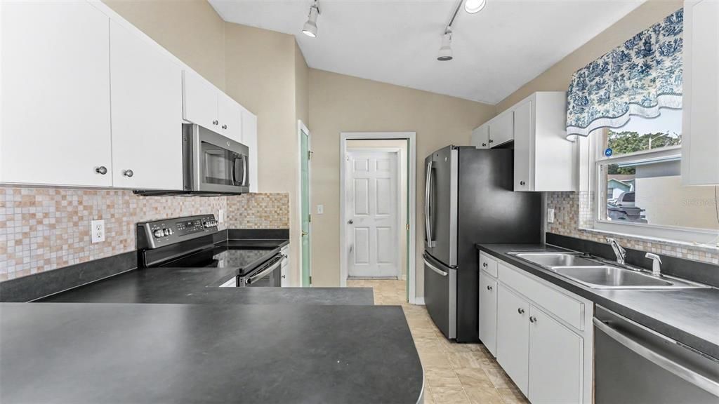 En Venta: $279,900 (3 camas, 2 baños, 1612 Pies cuadrados)
