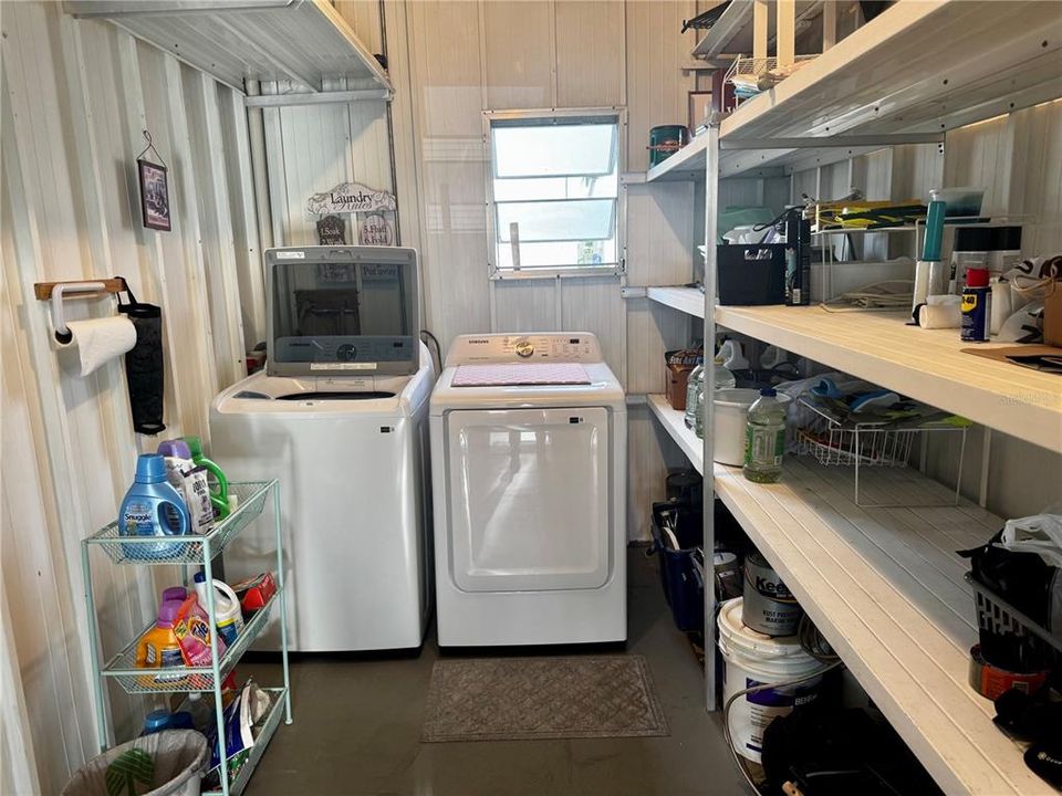 For Sale: $139,000 (2 beds, 2 baths, 1056 Square Feet)