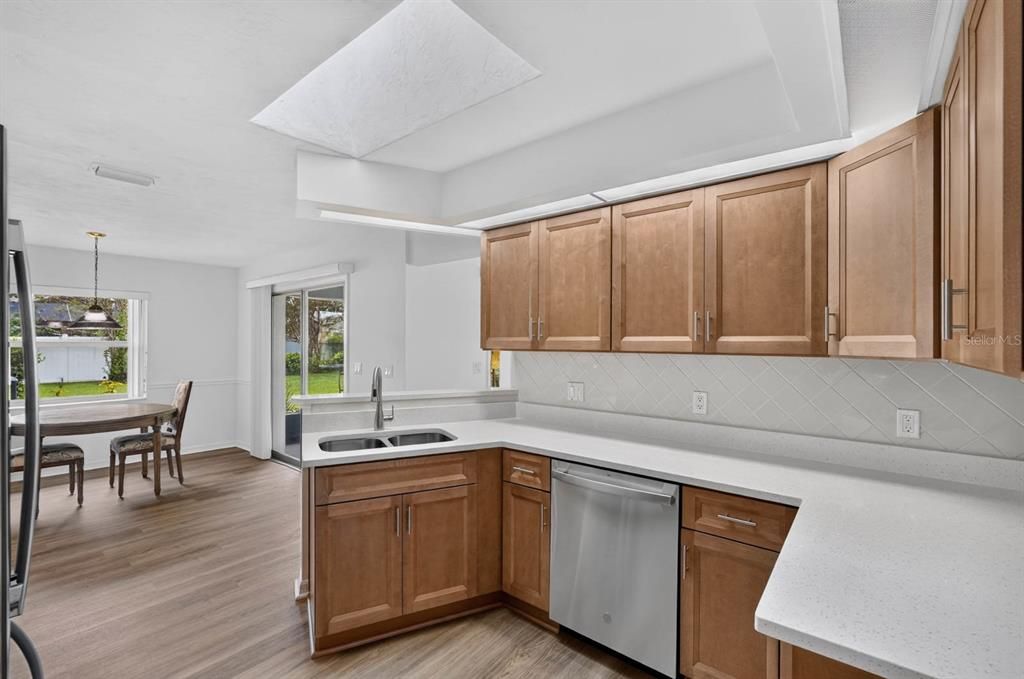 For Sale: $319,000 (3 beds, 2 baths, 1867 Square Feet)