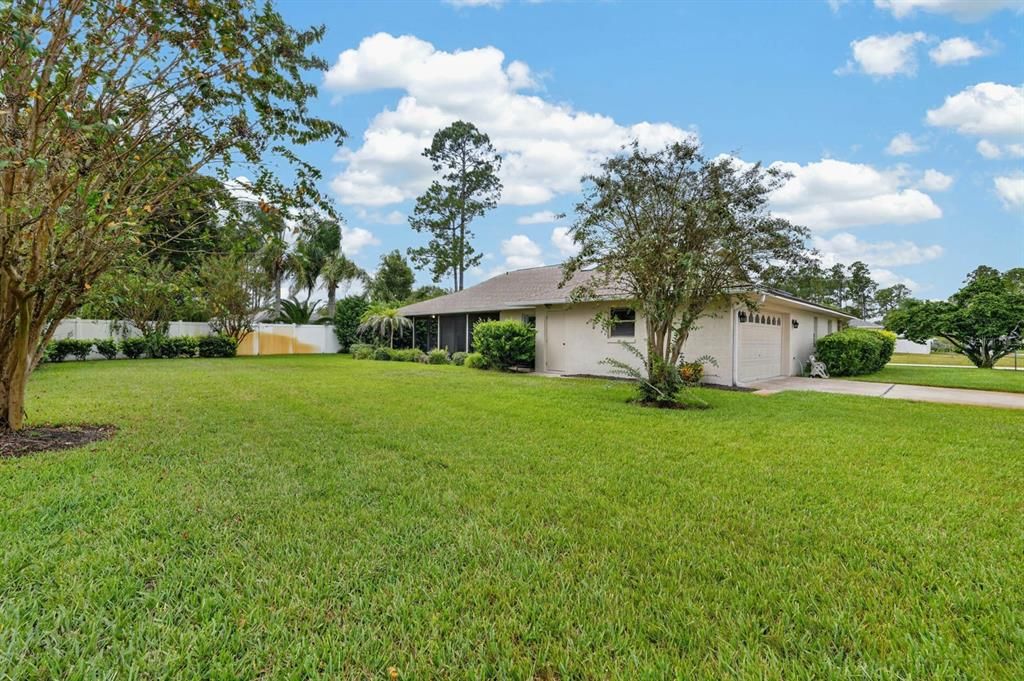 For Sale: $319,000 (3 beds, 2 baths, 1867 Square Feet)