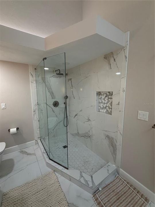 For Rent: $4,850 (3 beds, 2 baths, 2545 Square Feet)