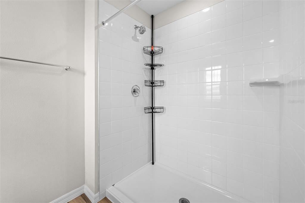 На продажу: $469,500 (5 спален, 3 ванн, 2470 Квадратных фут)