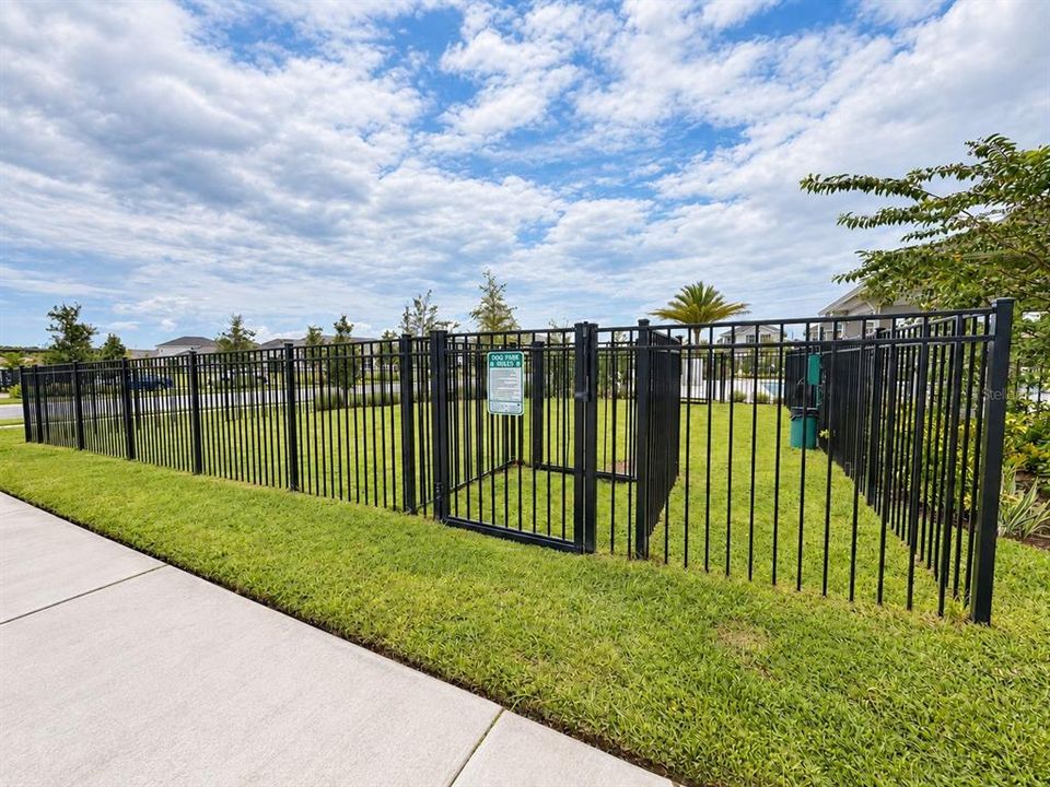 For Sale: $387,900 (4 beds, 2 baths, 1820 Square Feet)