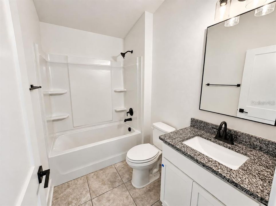 For Sale: $387,900 (4 beds, 2 baths, 1820 Square Feet)