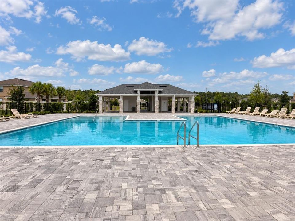 For Sale: $387,900 (4 beds, 2 baths, 1820 Square Feet)