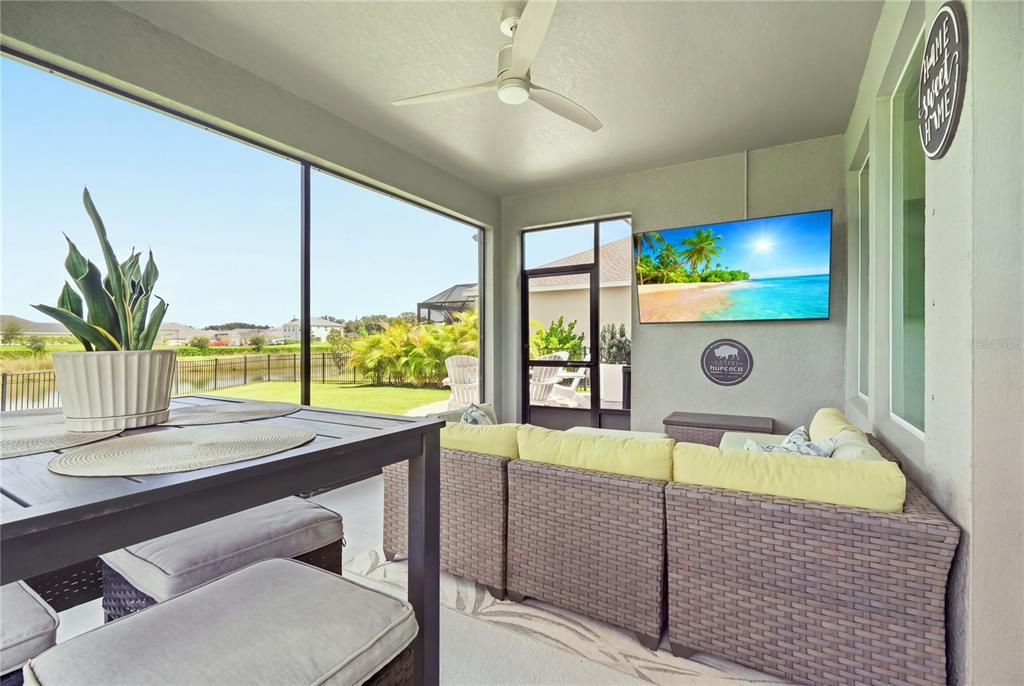 For Sale: $499,990 (3 beds, 2 baths, 1958 Square Feet)