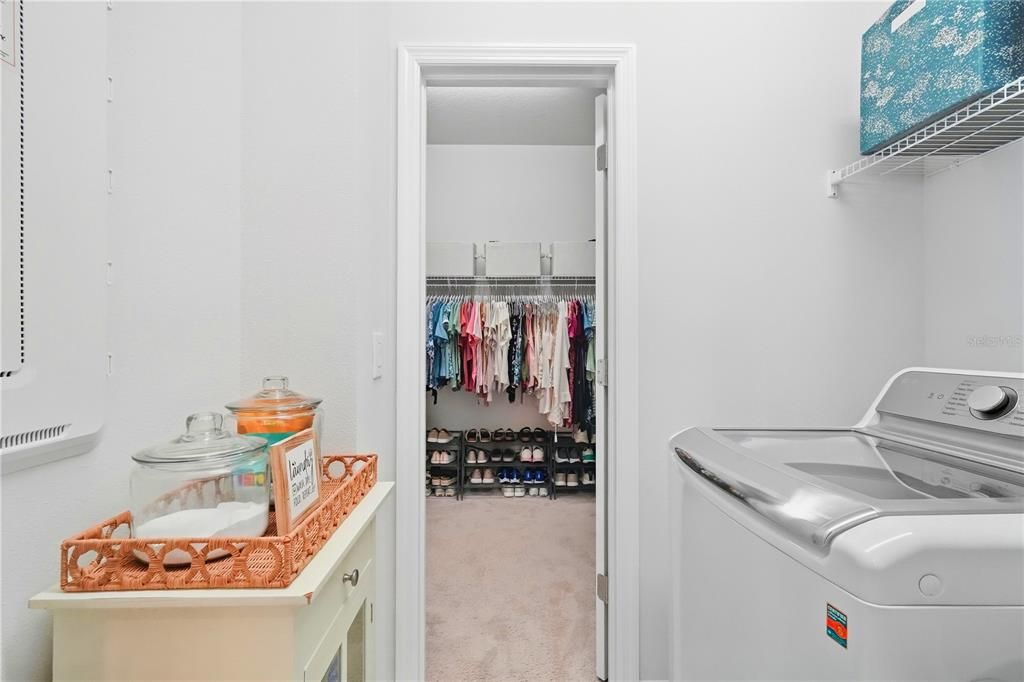 For Sale: $499,990 (3 beds, 2 baths, 1958 Square Feet)
