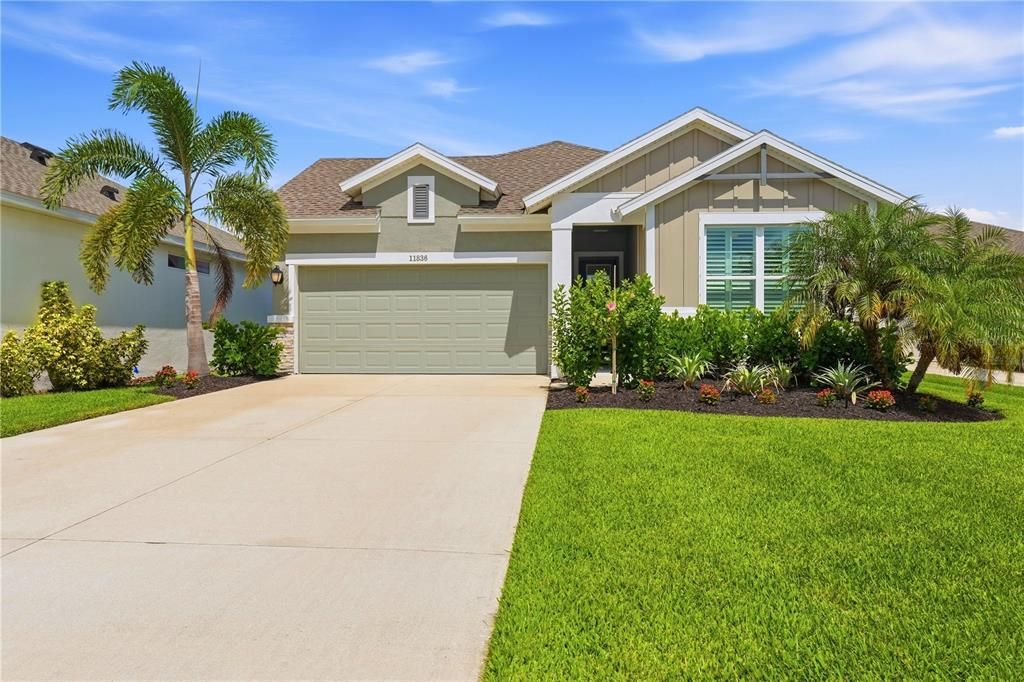 For Sale: $499,990 (3 beds, 2 baths, 1958 Square Feet)