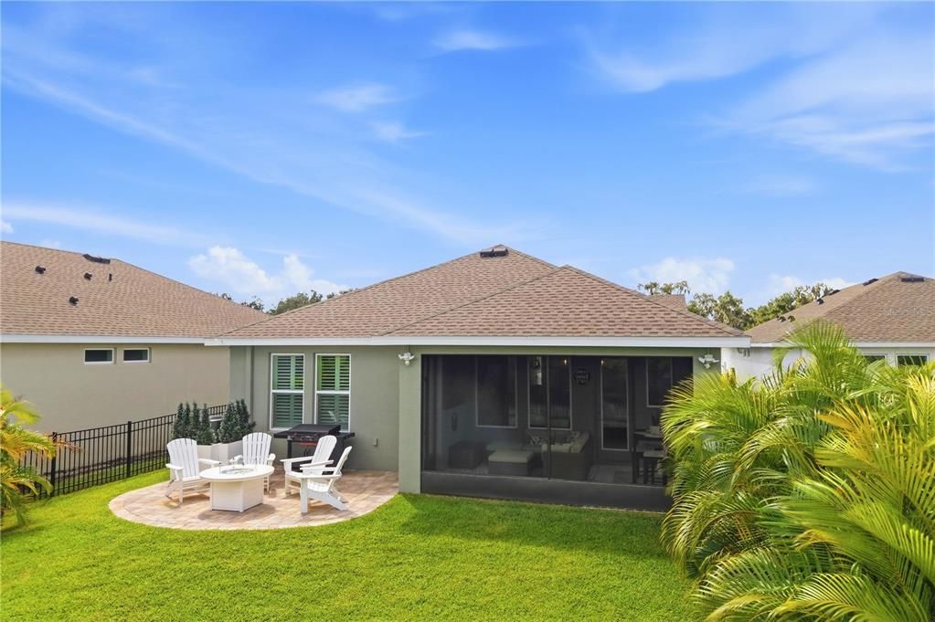 For Sale: $499,990 (3 beds, 2 baths, 1958 Square Feet)