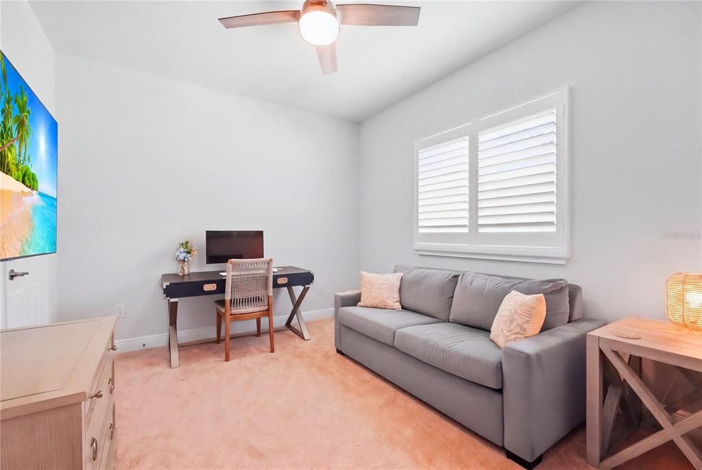 For Sale: $499,990 (3 beds, 2 baths, 1958 Square Feet)