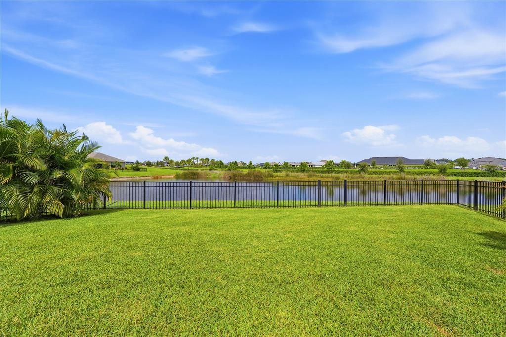 For Sale: $499,990 (3 beds, 2 baths, 1958 Square Feet)