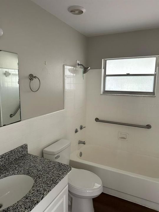 For Sale: $399,900 (3 beds, 2 baths, 1247 Square Feet)