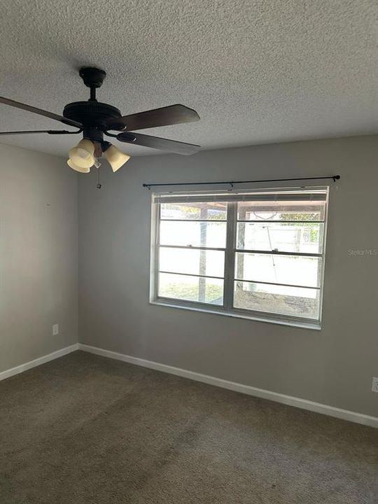 For Sale: $399,900 (3 beds, 2 baths, 1247 Square Feet)