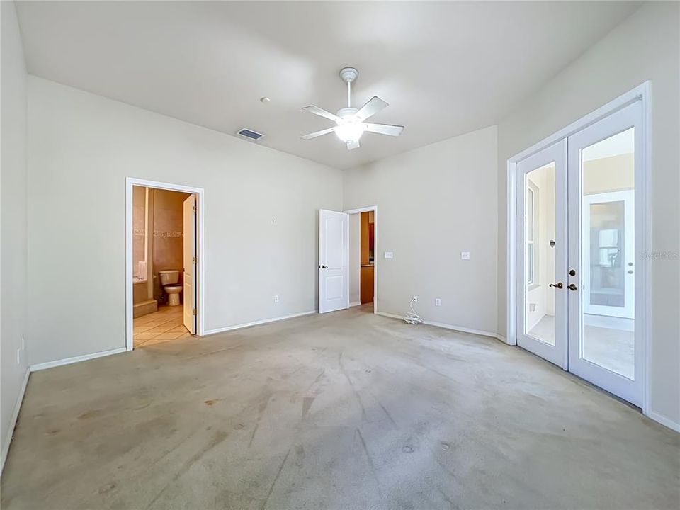 For Sale: $419,990 (3 beds, 2 baths, 1925 Square Feet)