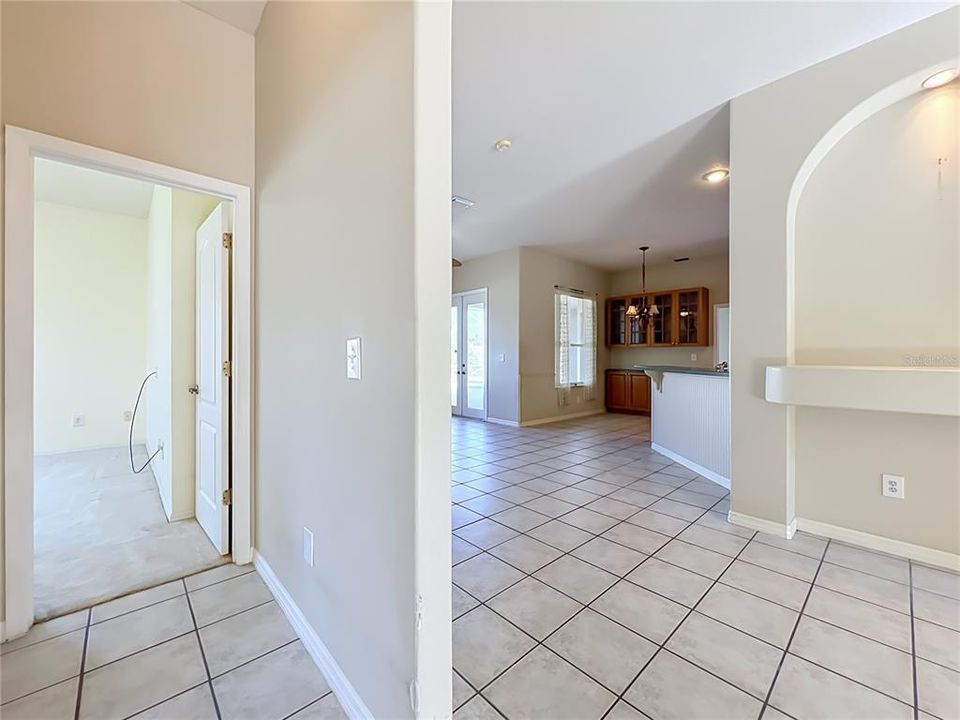 For Sale: $419,990 (3 beds, 2 baths, 1925 Square Feet)