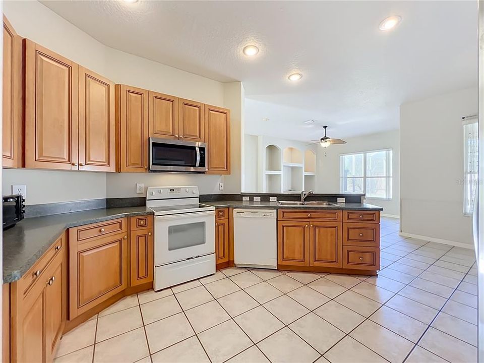 For Sale: $419,990 (3 beds, 2 baths, 1925 Square Feet)