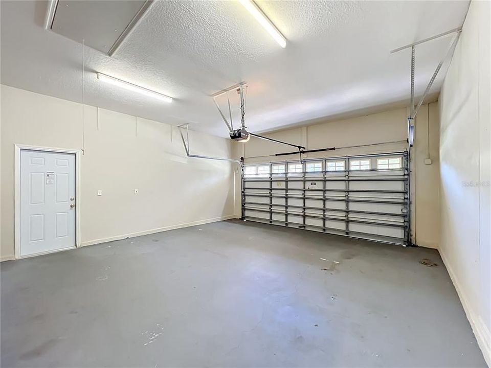 For Sale: $419,990 (3 beds, 2 baths, 1925 Square Feet)