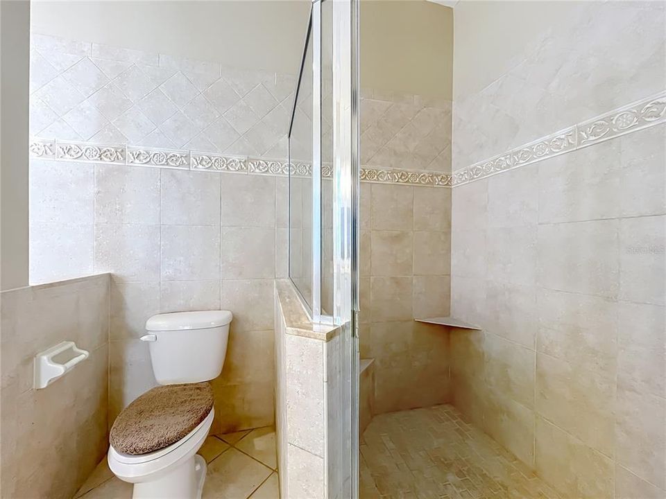 For Sale: $419,990 (3 beds, 2 baths, 1925 Square Feet)