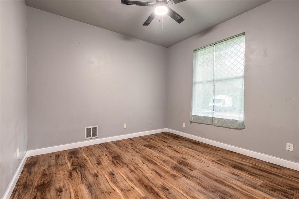 En Venta: $799,000 (3 camas, 2 baños, 1982 Pies cuadrados)