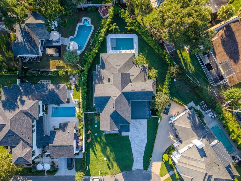For Sale: $3,250,000 (5 beds, 6 baths, 4459 Square Feet)