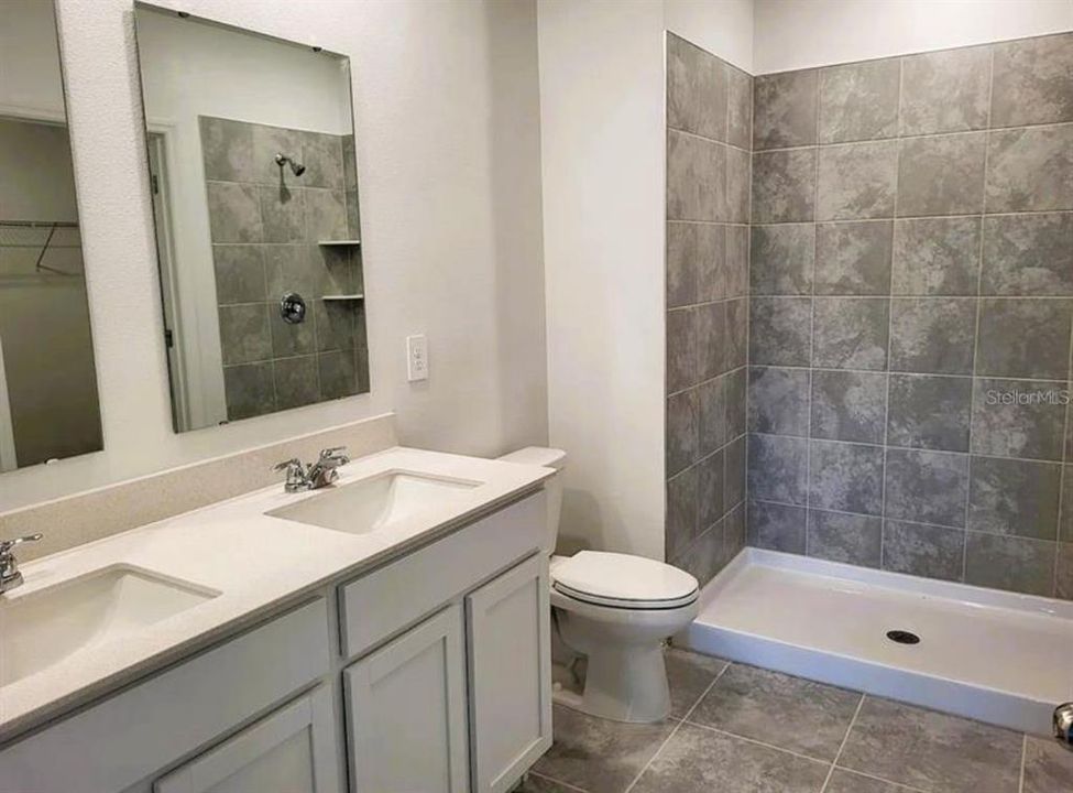 For Sale: $389,990 (3 beds, 2 baths, 1580 Square Feet)