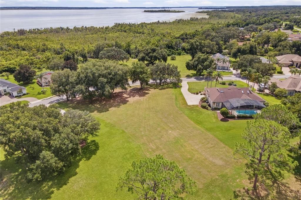 На продажу: $149,000 (0.80 acres)