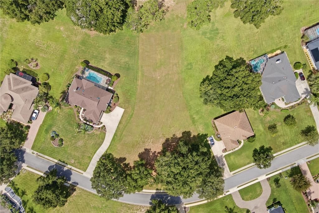 На продажу: $149,000 (0.80 acres)