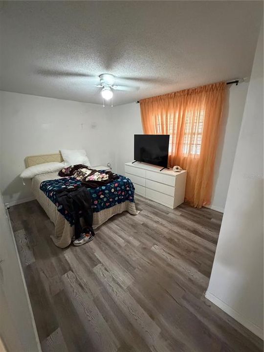 En Renta: $2,200 (3 camas, 1 baños, 1500 Pies cuadrados)