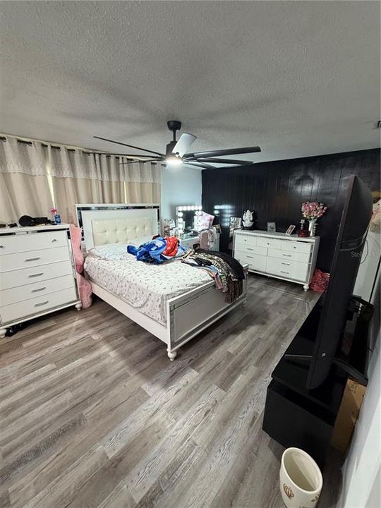 En Renta: $2,200 (3 camas, 1 baños, 1500 Pies cuadrados)