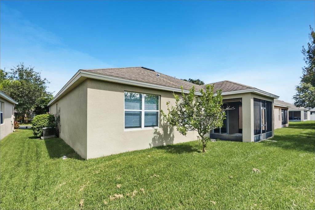 En Venta: $449,900 (3 camas, 2 baños, 1825 Pies cuadrados)