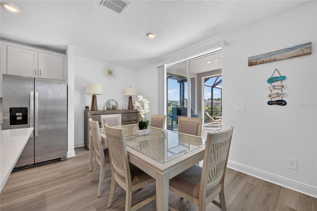 For Sale: $525,000 (4 beds, 3 baths, 2480 Square Feet)