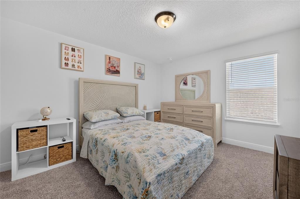 For Sale: $525,000 (4 beds, 3 baths, 2480 Square Feet)