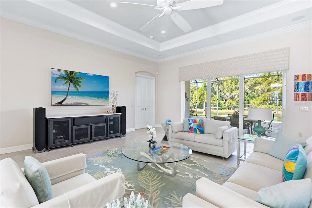 For Sale: $650,000 (3 beds, 3 baths, 2443 Square Feet)