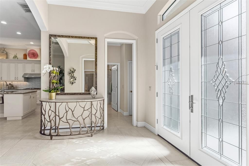 For Sale: $650,000 (3 beds, 3 baths, 2443 Square Feet)