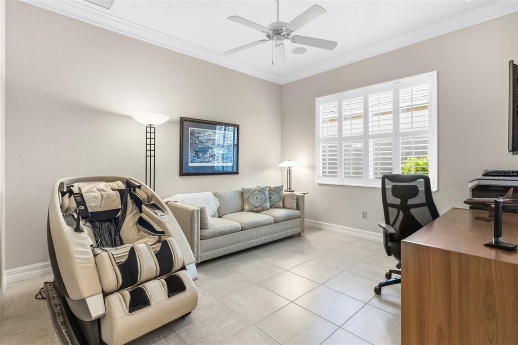 For Sale: $650,000 (3 beds, 3 baths, 2443 Square Feet)