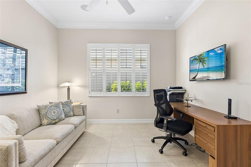 For Sale: $650,000 (3 beds, 3 baths, 2443 Square Feet)