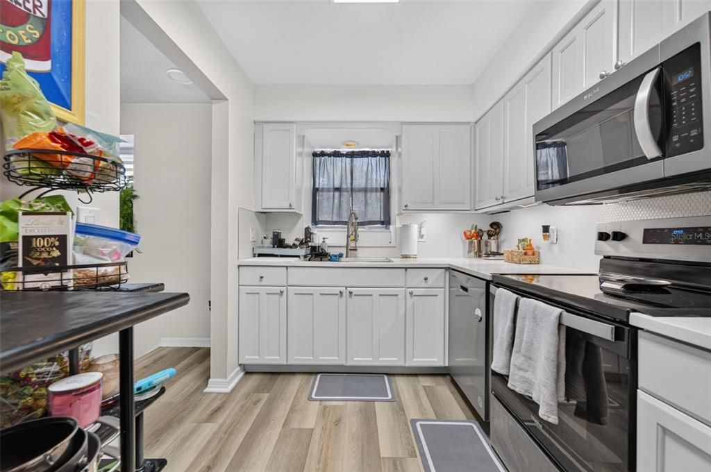 For Sale: $724,900 (4 beds, 0 baths, 2226 Square Feet)