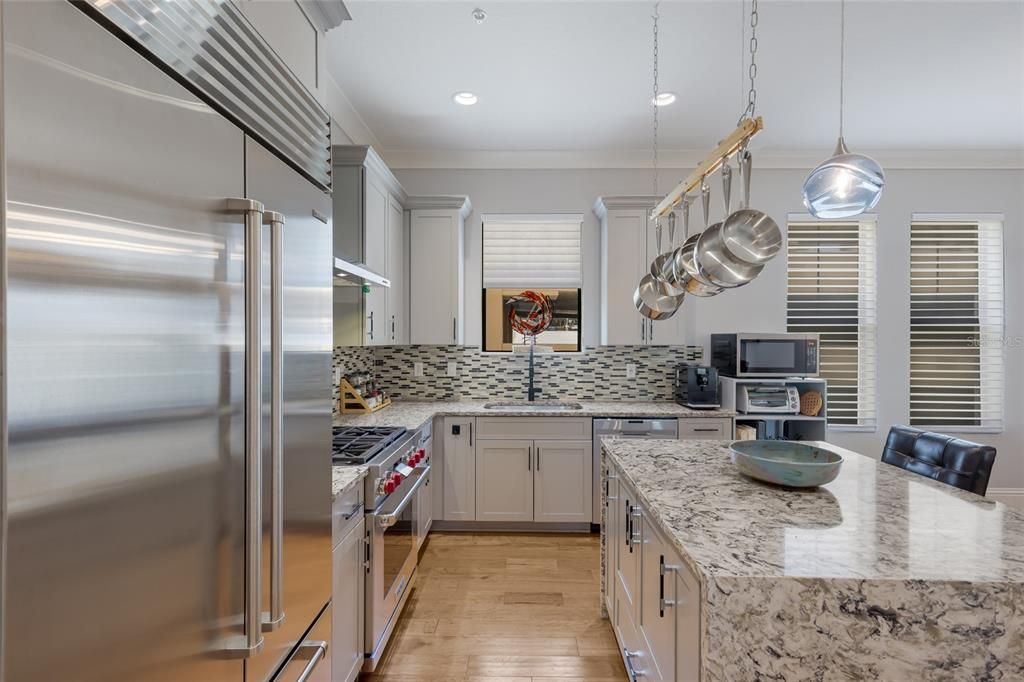 For Sale: $1,295,000 (3 beds, 3 baths, 2291 Square Feet)