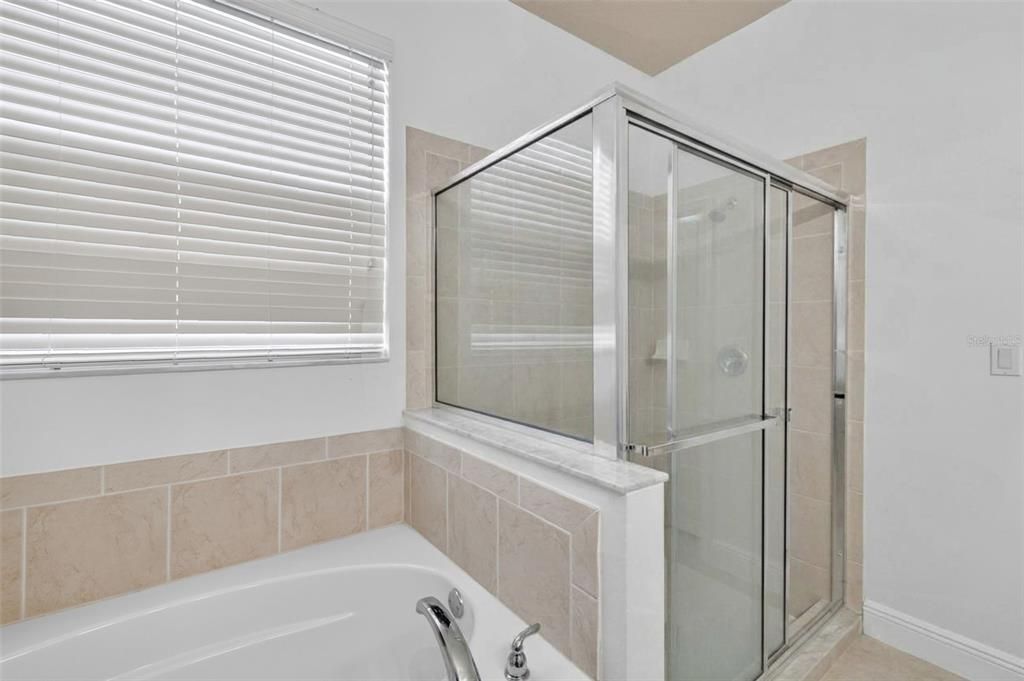 На продажу: $365,000 (3 спален, 2 ванн, 1502 Квадратных фут)