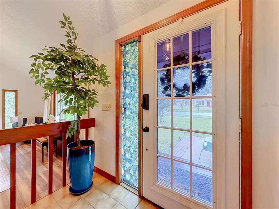 For Sale: $450,000 (3 beds, 2 baths, 1956 Square Feet)