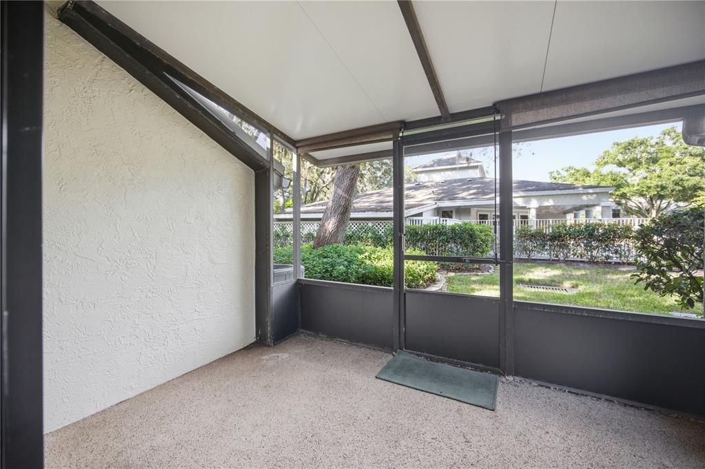 For Sale: $229,900 (2 beds, 2 baths, 1185 Square Feet)