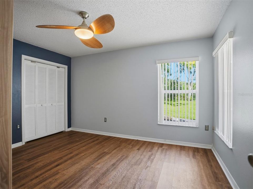 Active With Contract: $350,000 (3 beds, 2 baths, 1812 Square Feet)