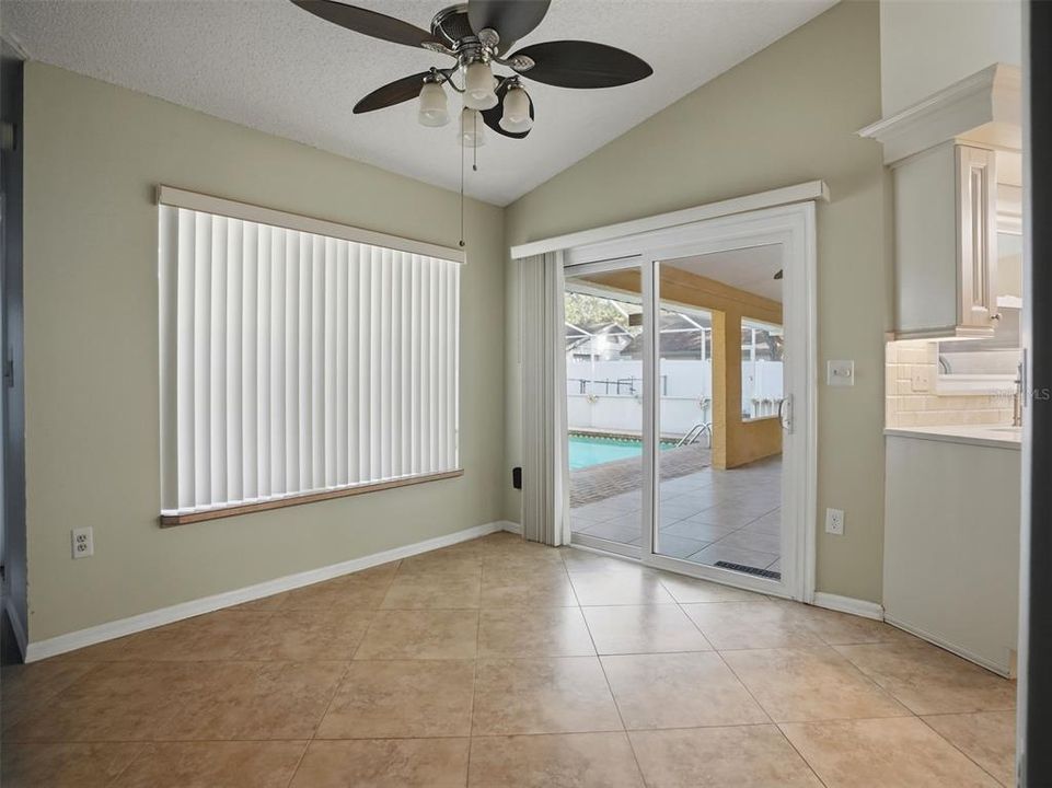 Active With Contract: $350,000 (3 beds, 2 baths, 1812 Square Feet)