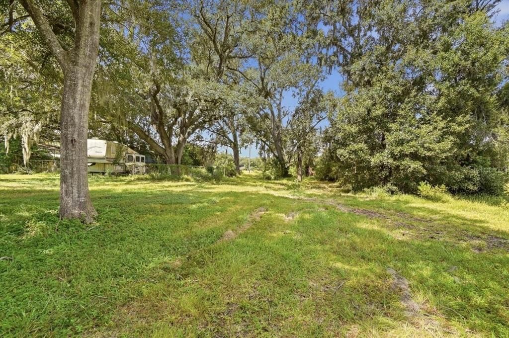 На продажу: $239,000 (2.19 acres)