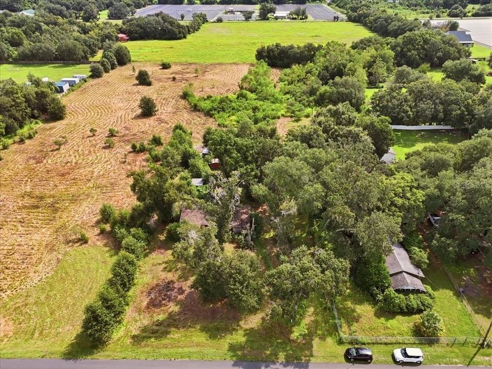 На продажу: $239,000 (2.19 acres)