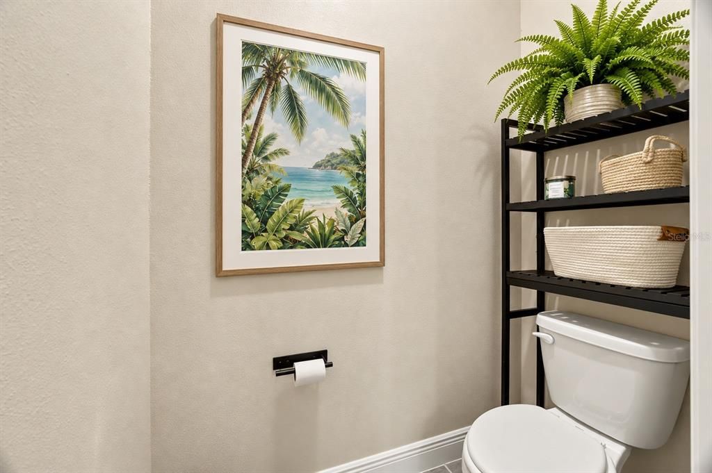 For Sale: $700,000 (4 beds, 3 baths, 2720 Square Feet)