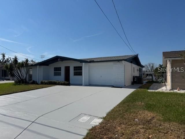 For Rent: $1,850 (2 beds, 1 baths, 1164 Square Feet)