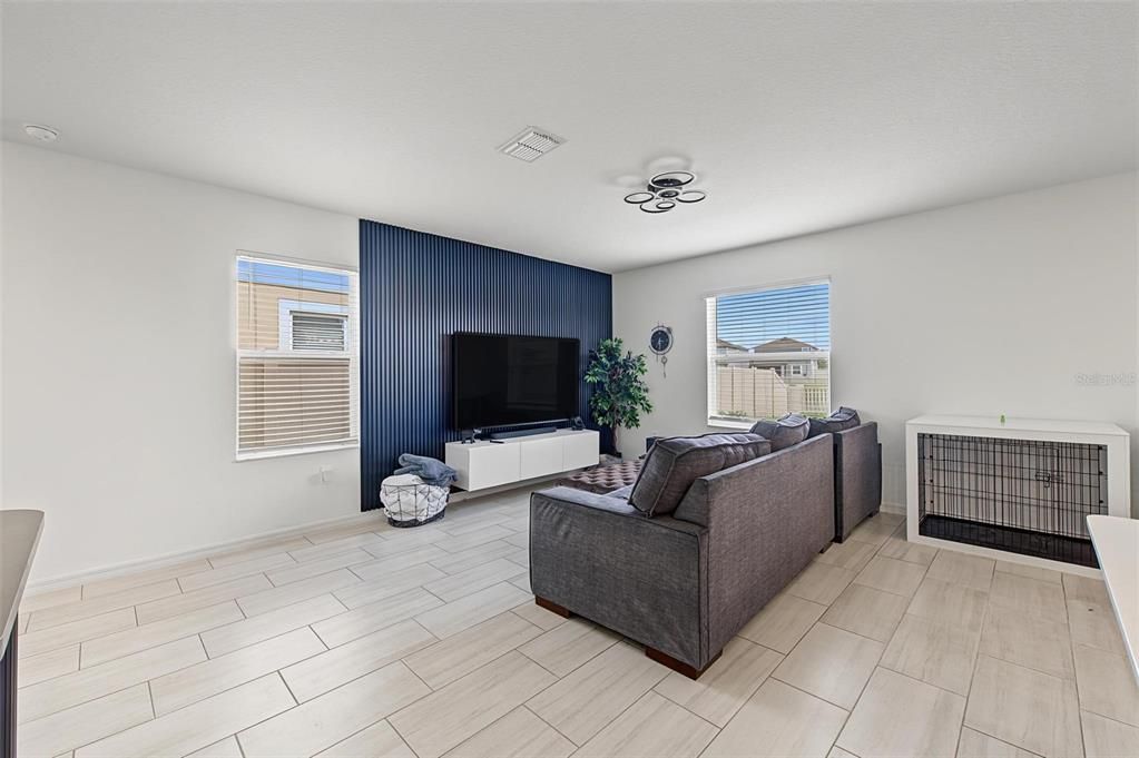 For Sale: $429,000 (4 beds, 2 baths, 1870 Square Feet)
